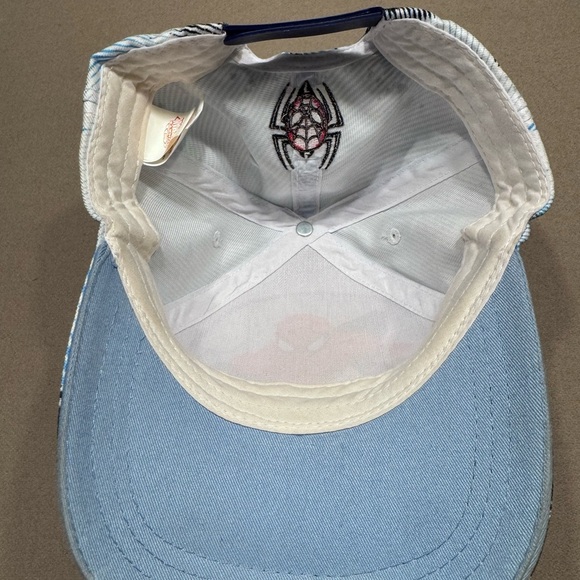 Spiderman Blue Red Dynamic Action Hat - Picture 3 of 4